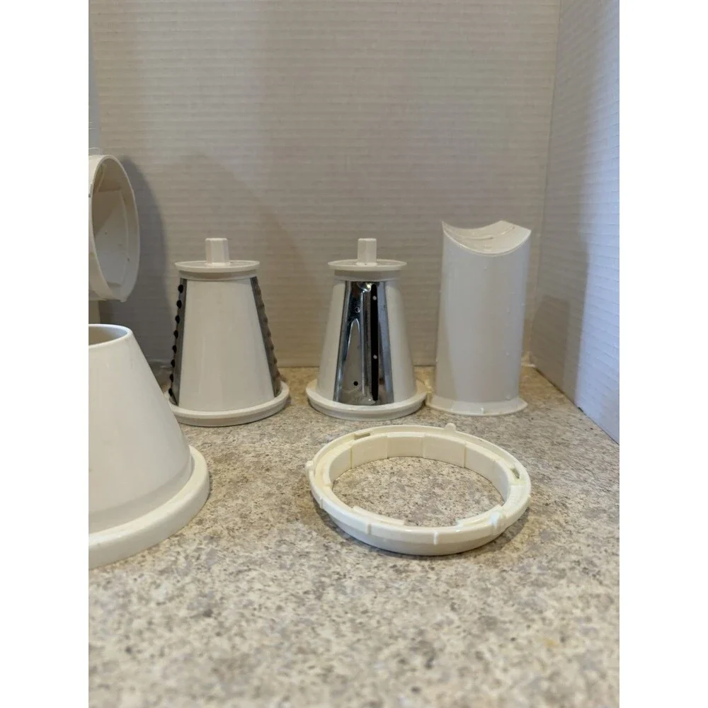 Presto Professional SaladShooter Electric Slicer Shredder 0297001 Complete